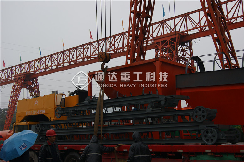 Ͽ͑(h)ĎʽљC(j)l(f)؛F(xin)(chng)